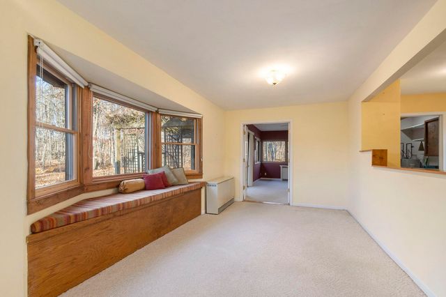 6629 W East Road, Three Oaks, MI 49128