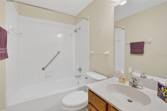 1149 CORINTH GREENS DRIVE, Sun City Center, FL 33573