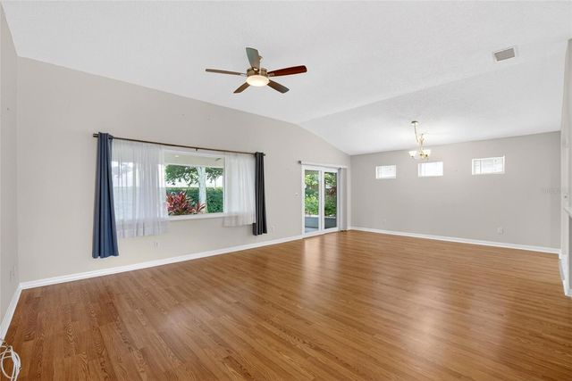 1149 CORINTH GREENS DRIVE, Sun City Center, FL 33573