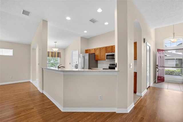 1149 CORINTH GREENS DRIVE, Sun City Center, FL 33573