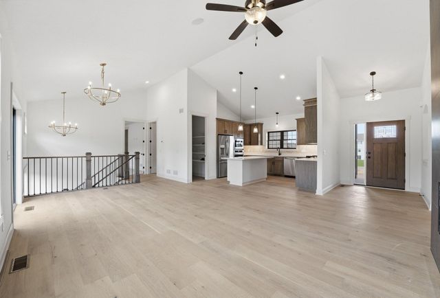 376 Moelter Lane, Hudson, WI 54016