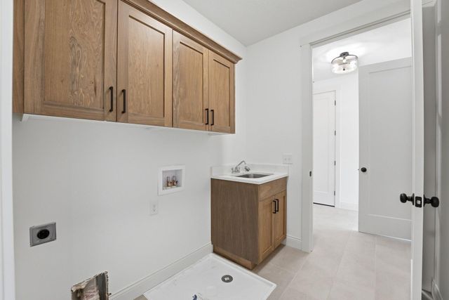 376 Moelter Lane, Hudson, WI 54016