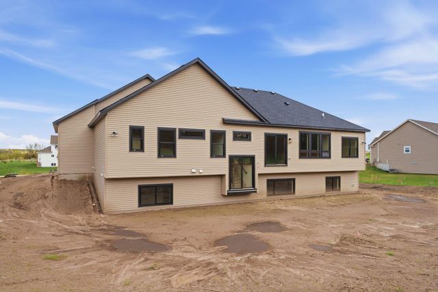 376 Moelter Lane, Hudson, WI 54016