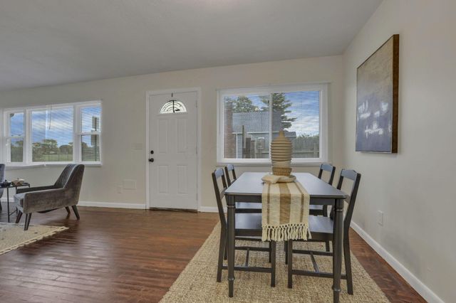 601 Morse Road, Columbus, OH 43214