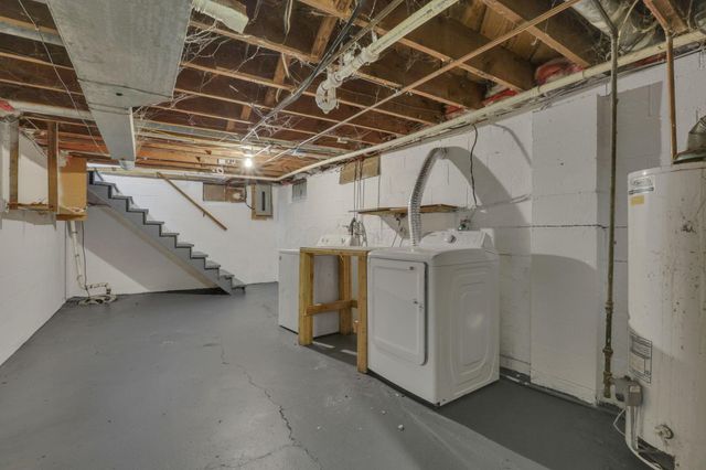 601 Morse Road, Columbus, OH 43214