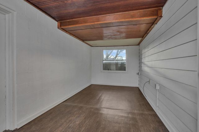 601 Morse Road, Columbus, OH 43214