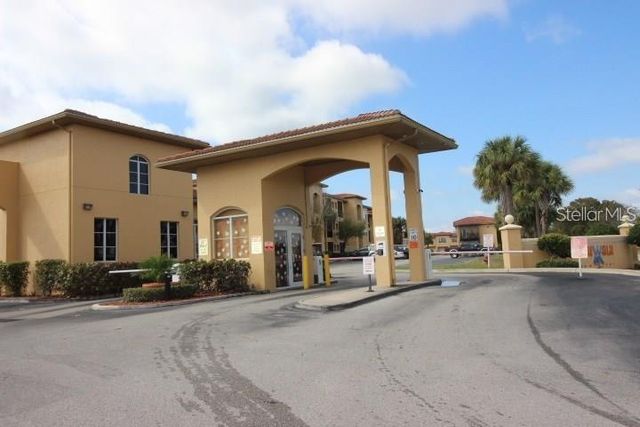 4312 BAYSIDE VILLAGE 204, Tampa, FL 33615