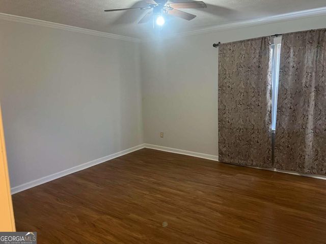 3262 Summer Wood Circle, Snellville, GA 30039