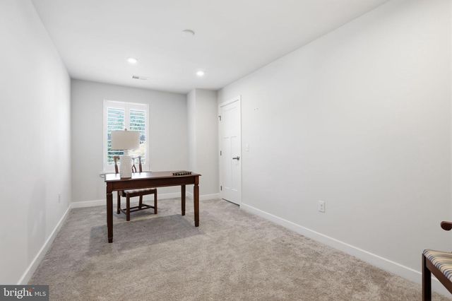 24 GRIFFIN WAY, Yardley, PA 19067