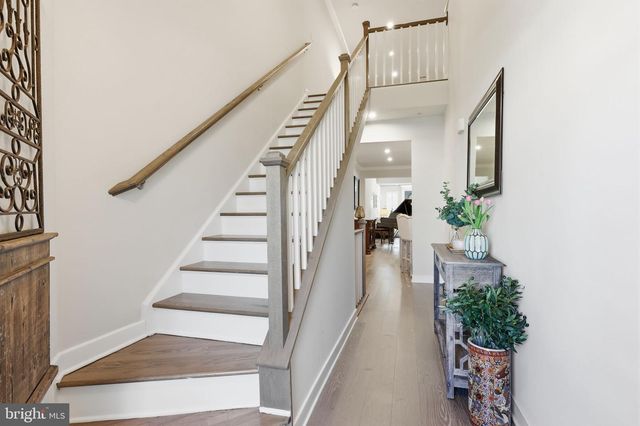 24 GRIFFIN WAY, Yardley, PA 19067