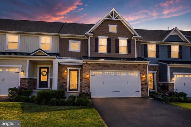 24 GRIFFIN WAY, Yardley, PA 19067