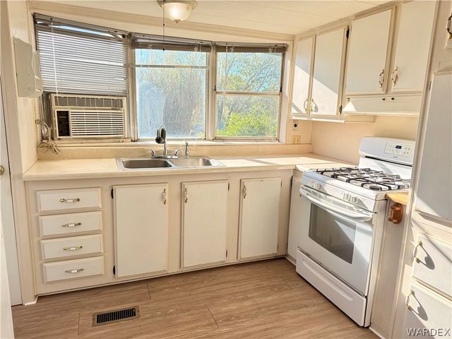 3639 E Hearne Avenue, Kingman, AZ 86409