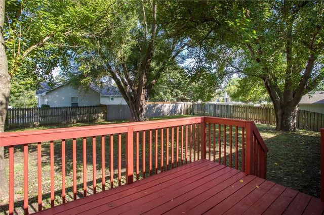 3625 NW ANCHOR Court, Blue Springs, MO 64015