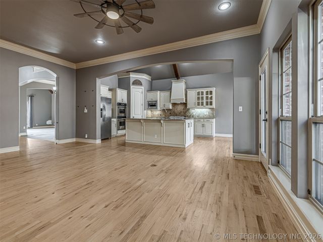 10524 S 91st East Avenue, Tulsa, OK 74133