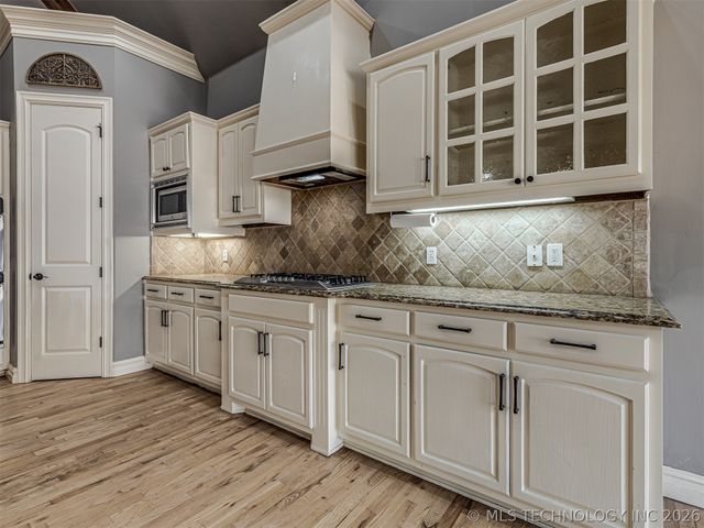 10524 S 91st East Avenue, Tulsa, OK 74133