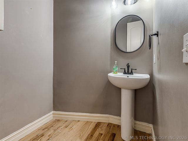 10524 S 91st East Avenue, Tulsa, OK 74133