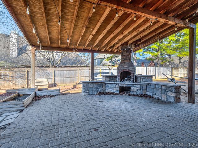 10524 S 91st East Avenue, Tulsa, OK 74133