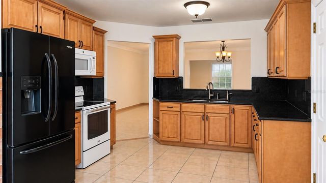 2175 GREYSTONE TRAIL, Orlando, FL 32818