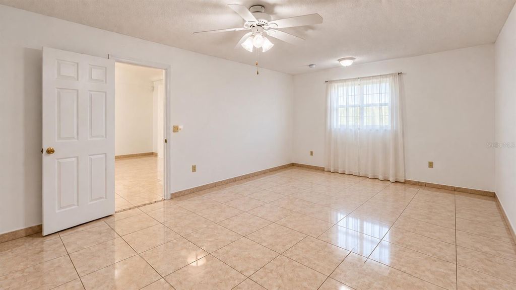 Image 22 of property listing at 2175 GREYSTONE TRAIL, Orlando, FL 32818