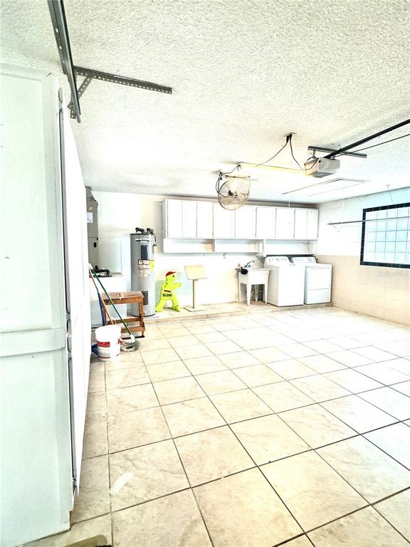 Image 39 of property listing at 2175 GREYSTONE TRAIL, Orlando, FL 32818