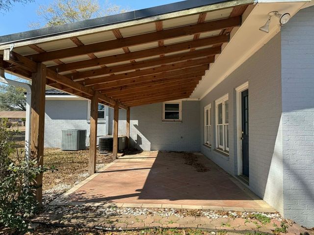 104 Ruth Circle, Cowarts, AL 36321