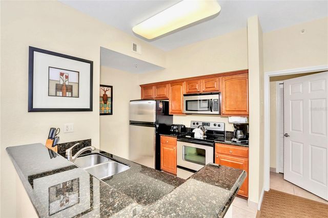 8113 RESORT VILLAGE DRIVE 4405, Orlando, FL 32821