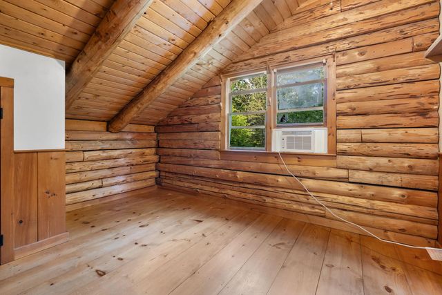 24 Cate Road, Deerfield, NH 03037