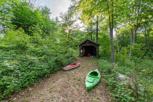 24 Cate Road, Deerfield, NH 03037