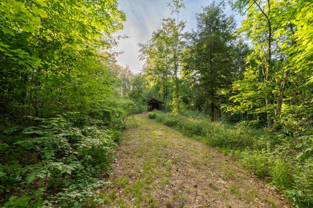 24 Cate Road, Deerfield, NH 03037