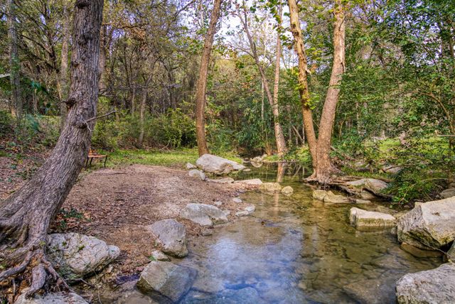 2715 Long Bow TRL, Austin, TX 78734