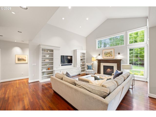 4112 Sw 58TH Ave, Portland, OR 97221