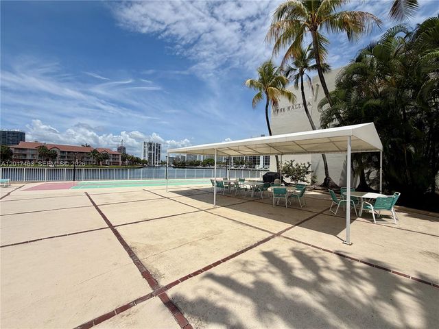 3800 S Ocean Dr 1208, Hollywood, FL 33019