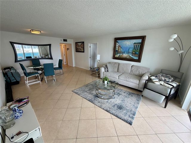 3800 S Ocean Dr 1208, Hollywood, FL 33019