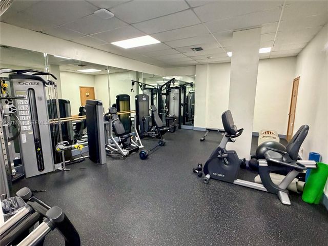 3800 S Ocean Dr 1208, Hollywood, FL 33019