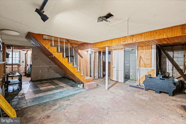 7600 PARK DR, Parkville, MD 21234