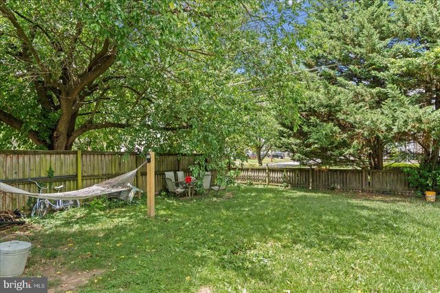 7600 PARK DR, Parkville, MD 21234