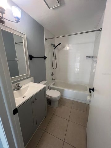 215 GOLDSTEIN STREET 4, Punta Gorda, FL 33950