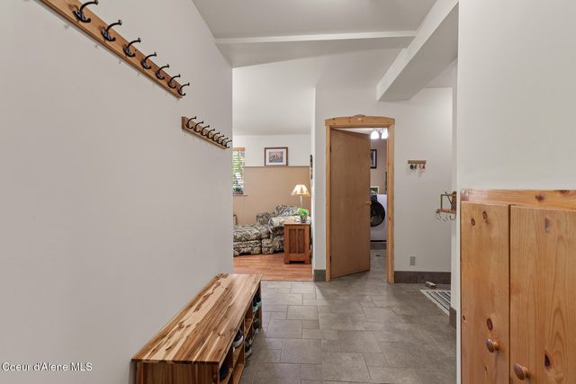 2609 W SEASONS RD, Athol, ID 83801