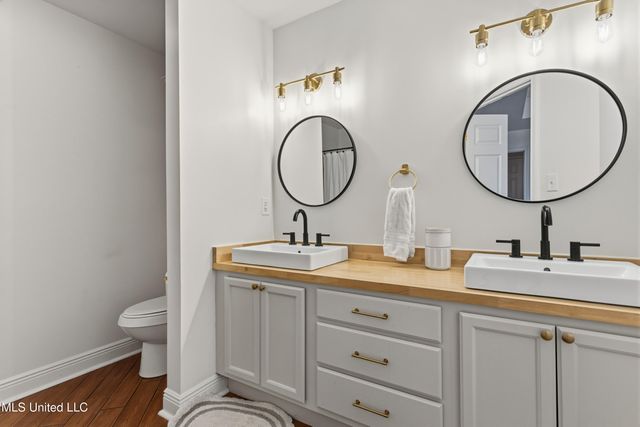 1118 Grove Street, Waveland, MS 39576