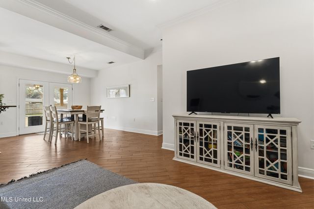 1118 Grove Street, Waveland, MS 39576