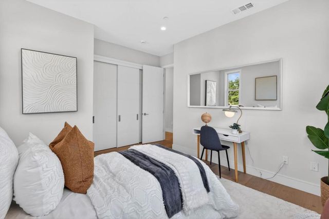 10201 Sterling Boulevard, Cupertino, CA 95014