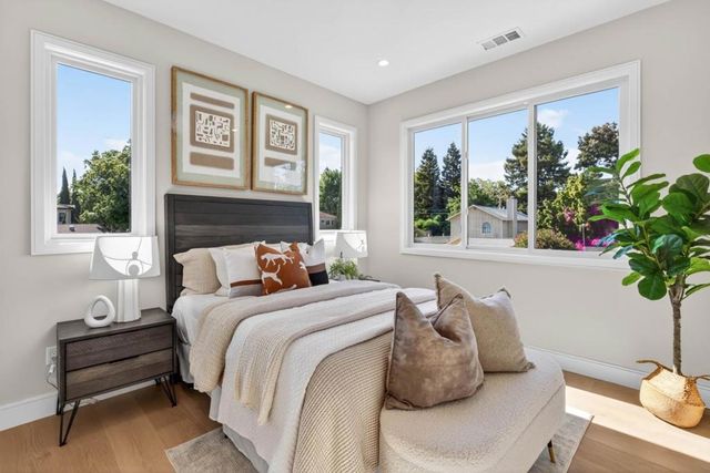 10201 Sterling Boulevard, Cupertino, CA 95014