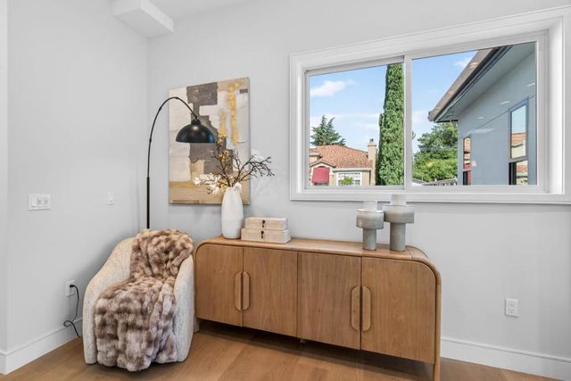 10201 Sterling Boulevard, Cupertino, CA 95014