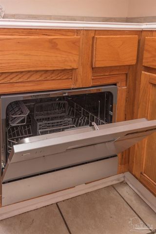 4513 Guerlain Way, Pensacola, FL 32505