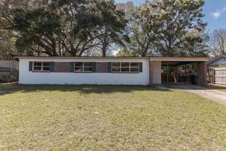 4513 Guerlain Way, Pensacola, FL 32505