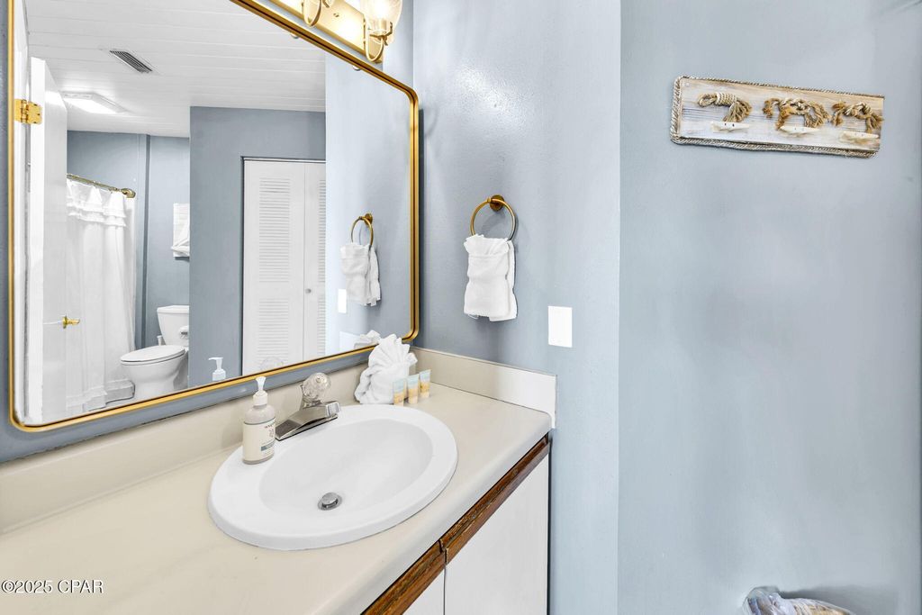 Image 16 of property listing at 17214 Front Beach 10, Panama City Beach, FL 32413