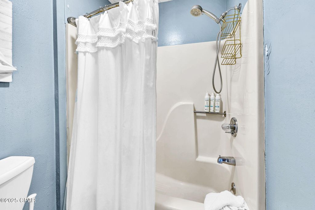 Image 17 of property listing at 17214 Front Beach 10, Panama City Beach, FL 32413