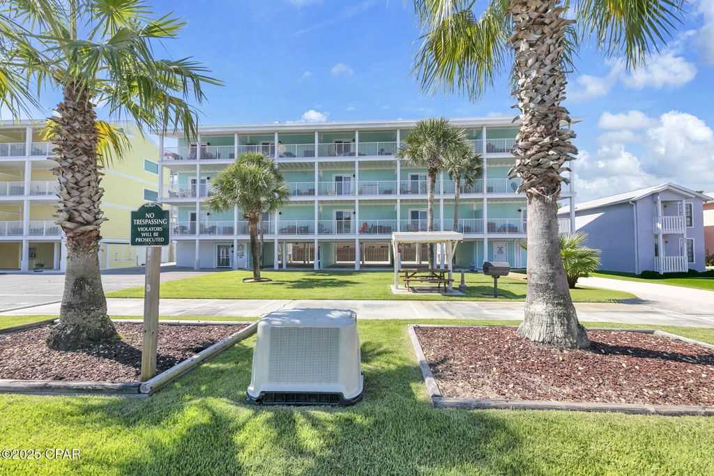 Image 3 of property listing at 17214 Front Beach 10, Panama City Beach, FL 32413