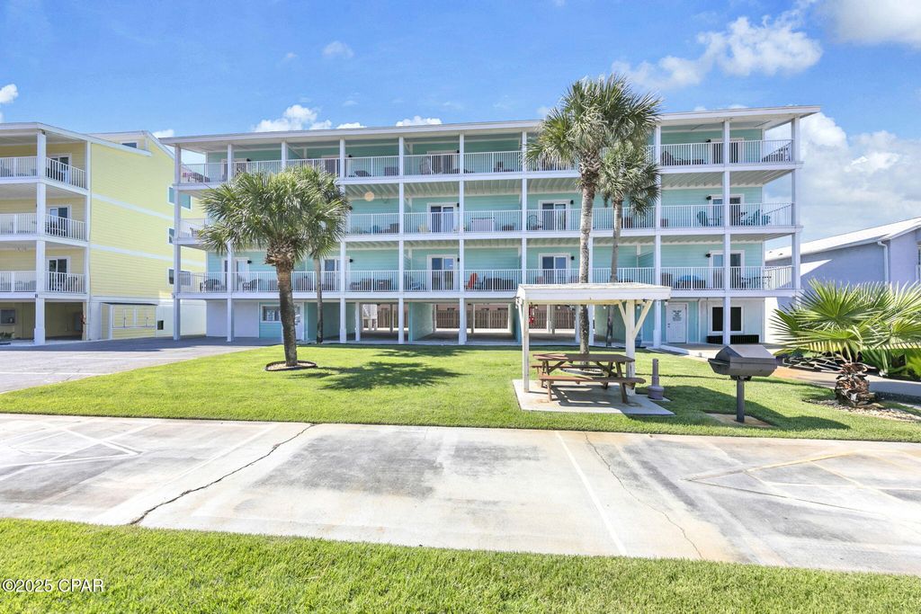 Image 4 of property listing at 17214 Front Beach 10, Panama City Beach, FL 32413