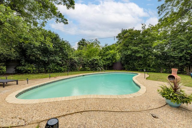 3002 Stardust DR, Austin, TX 78757